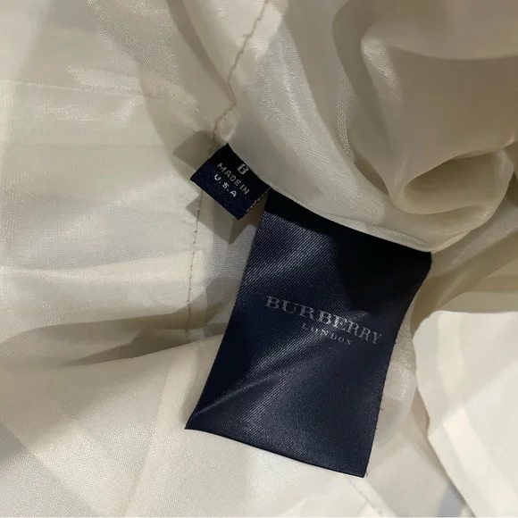 Burberry Signature Plaid Mini Skirt w/Slip - Picture 5 of 6